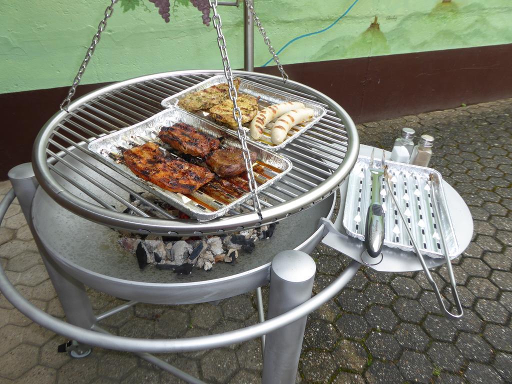 Ferienwohnungen Im Moseltal Lof Bagian luar foto